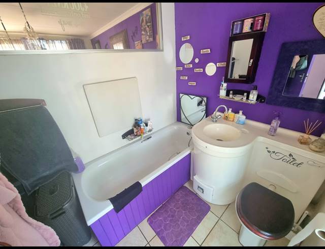 4 BEDROOM HOUSE FOR SALE IN MAYBERRY PARK